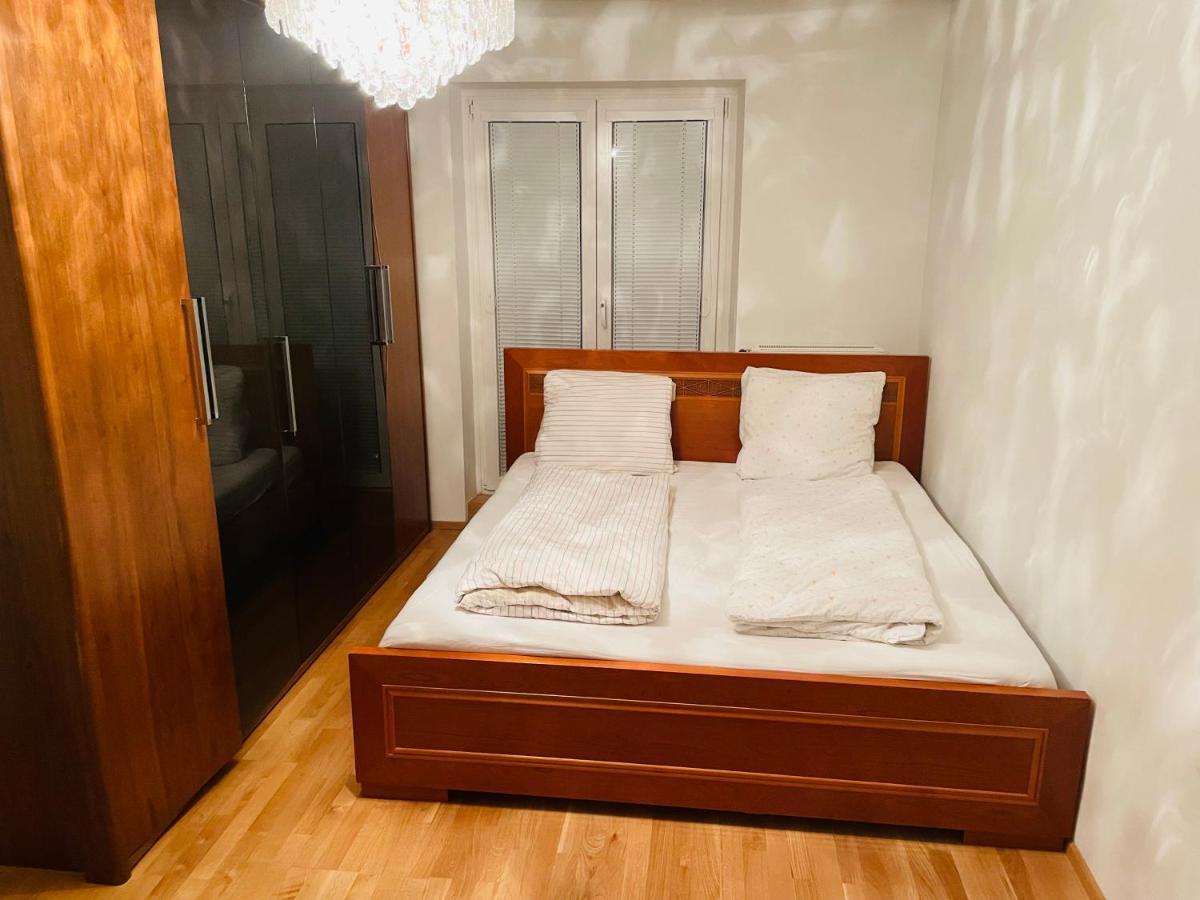 Room In City Center Near U6,U3 And Westbahnhof ウィーン エクステリア 写真